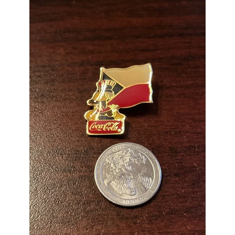 Vintage 1984 LA Olympics Coca Cola‎ Sam Eagle Czechoslovakia Flag Lapel Pin